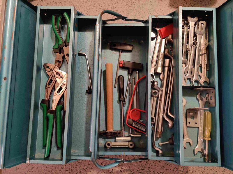 Datei:Werkzeugkoffer.jpg