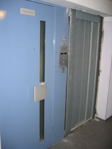 Datei:OPH Umbau Aufzuege 11.jpg