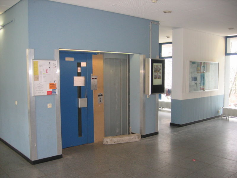 Datei:OPH Umbau Aufzuege 13.jpg